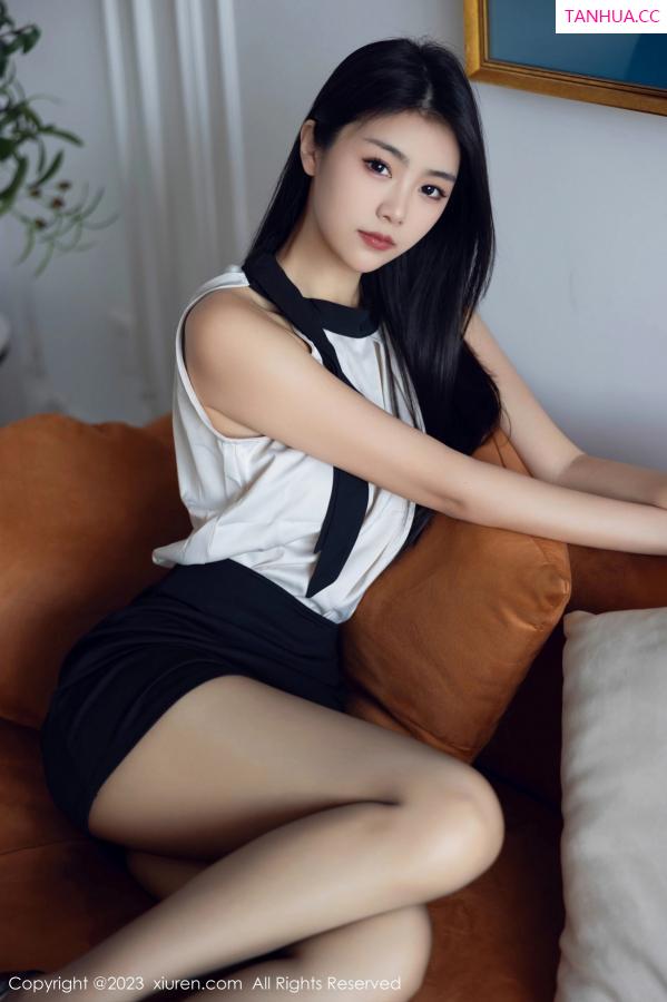 可乐Vicky  [XiuRen]高清写真图 2023.09.06 No.7342 可乐Vicky 丝袜美腿第27张图片